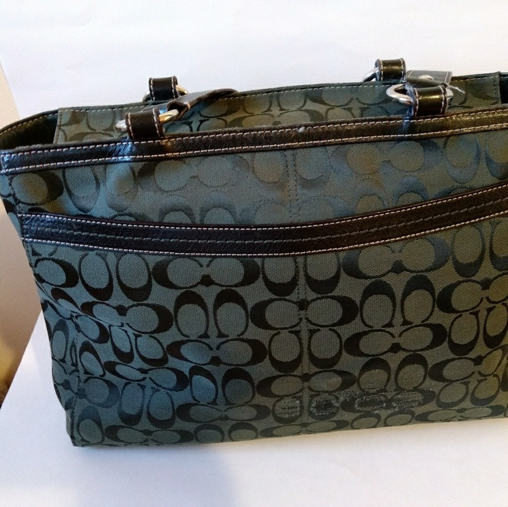 Authentic Coach Signature Handbag - Picture 4 of 5